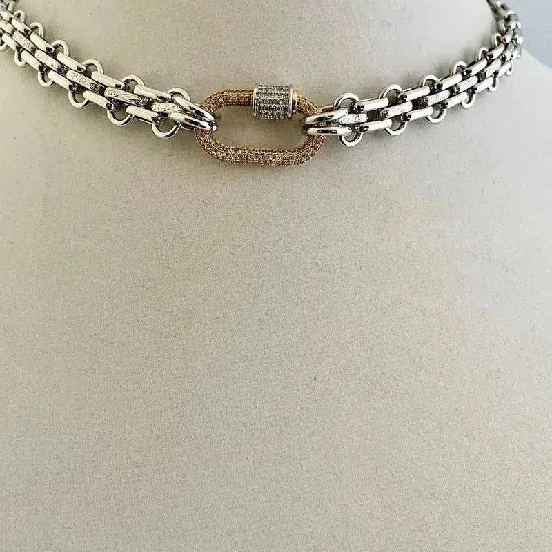 Silver Carabiner Necklace-Chunky Multilink Chain Necklace-Shiny Silver Textured Chain Necklace- Pave Carabiner Screw Lock Clasp